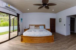 Residencia exclusiva en Quepos, cerca de Marina Pez Vel